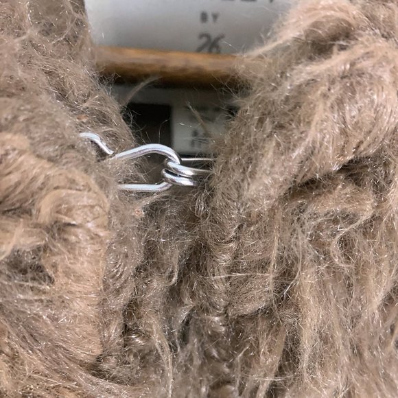 Ashley International Mocha Faux Fur Jacket - Picture 5 of 9